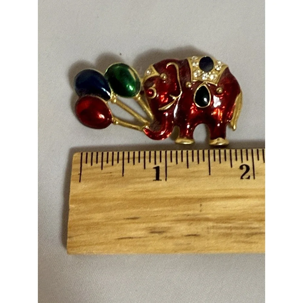 Vintage Elephant Brooch, Enameled With Gold Tone Trim And Rhinestones,
